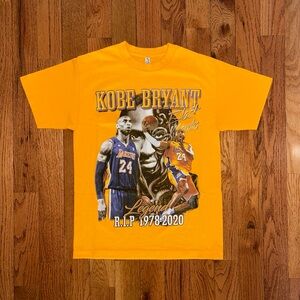 Kobe Bryant Black Mamba Legend RIP 1978-2020 T-Shirt Size Medium NWOT